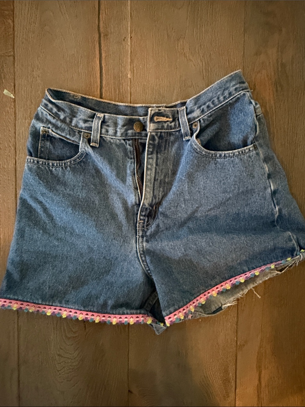 Vintage faded glory Women's Blue Denim Shorts with Pink Trim